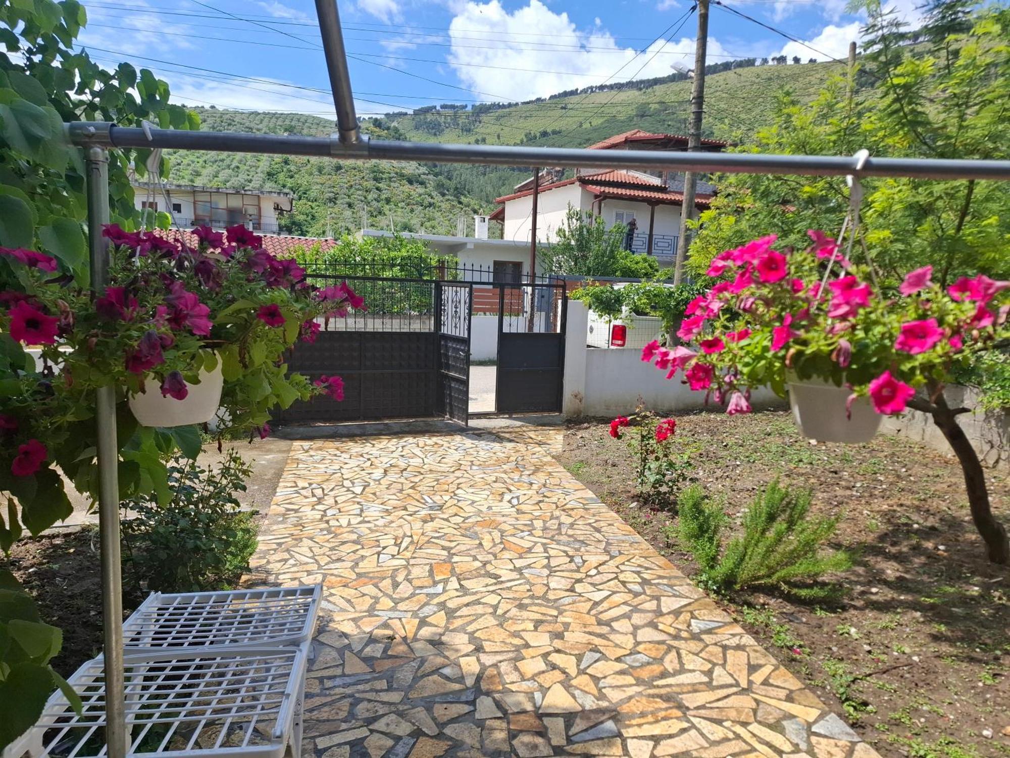 Apartment Xheison Μπεράτ Εξωτερικό φωτογραφία
